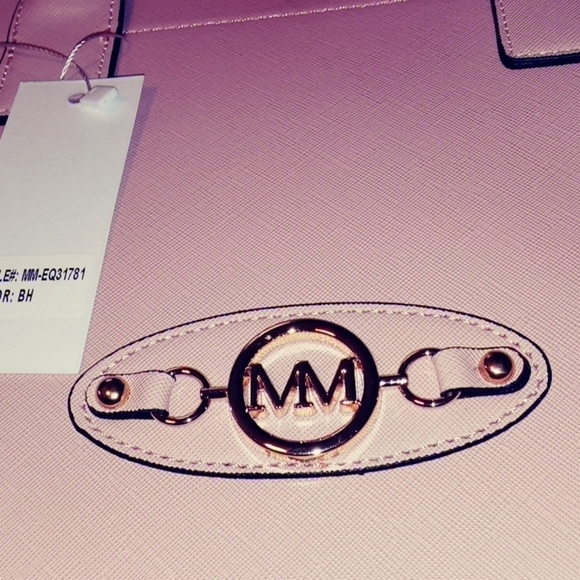 NWT MARILYN MONROE BLUSH PINK 15 INCHES BOOK TOTE - Picture 7 of 7